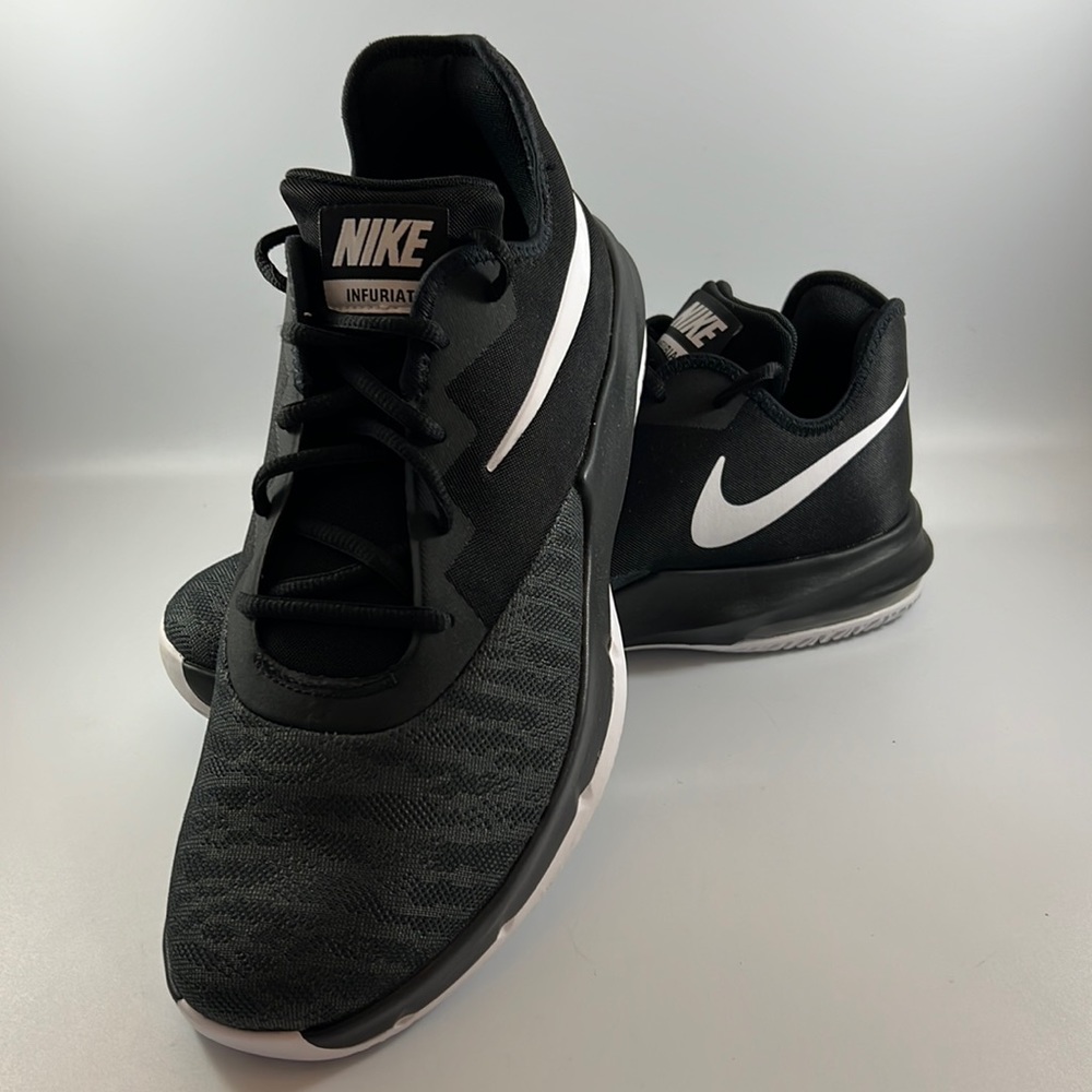 Nike Air Max Infuriate III Low - DK918